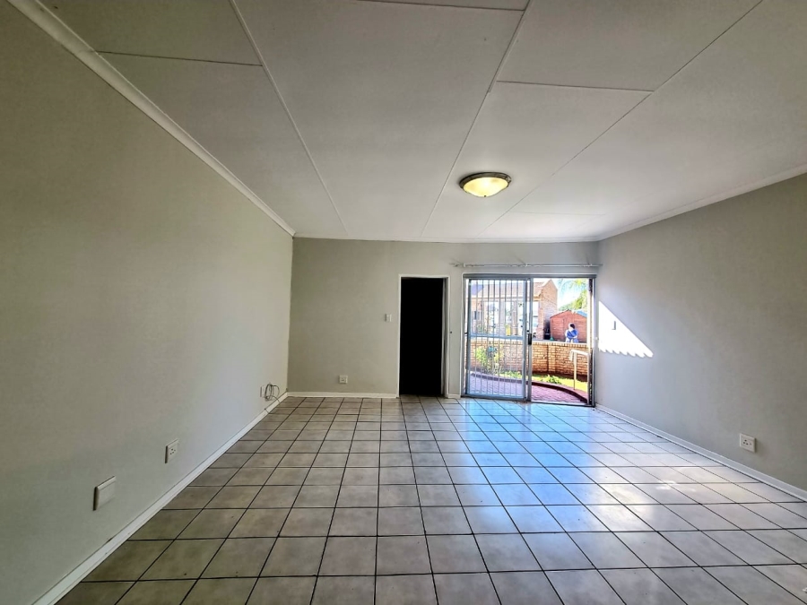 2 Bedroom Property for Sale in Minerva Gardens Northern Cape